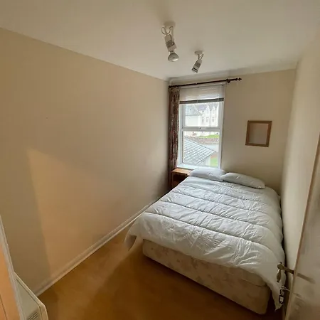Burnett House Flats Country house *